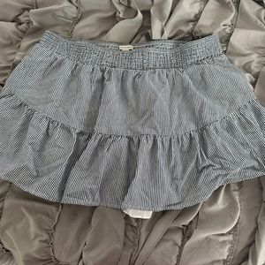 American Eagle Striped Blue Skort
